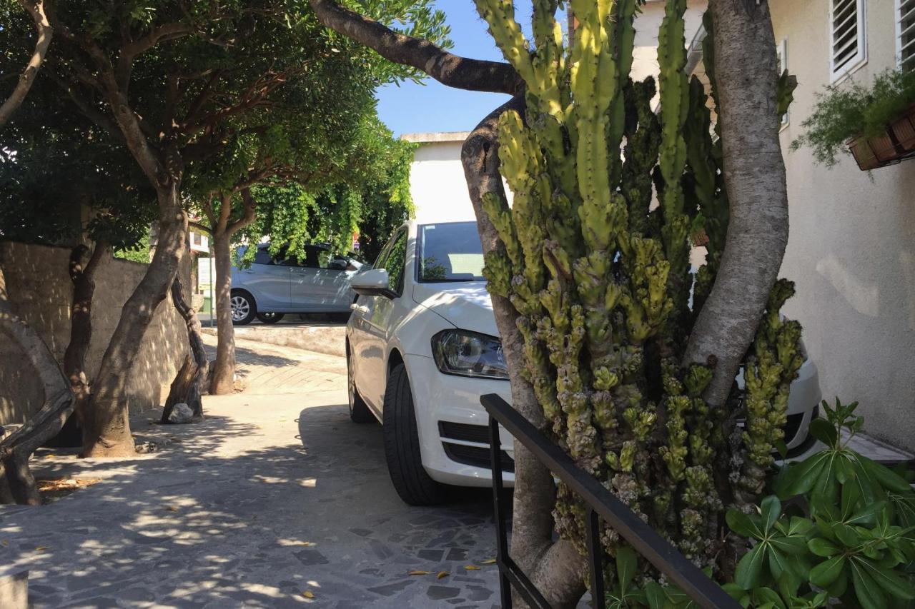 Apartments By The Sea Orebic, Peljesac - 11450 Екстер'єр фото
